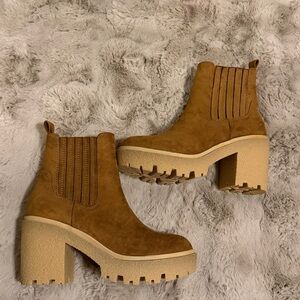 Steve Madden Brown Ankle Boots